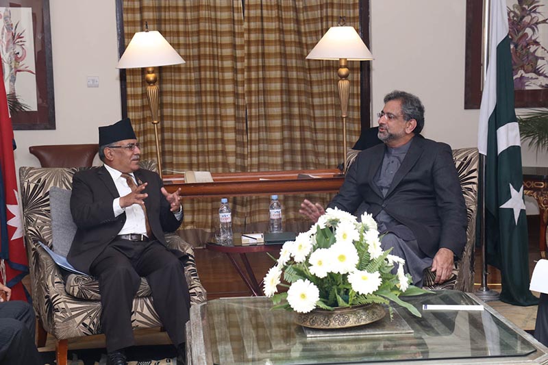CPN Maoist Centre Chairman Pushpa Kamal Dahal holds meeting with Pakistani Prime Minister Shahid Khaqan Abbasi (right) at Hyatt Regency Hotel, in Kathmandu, on Tuesday, March 6, 2018. Photo: RSS