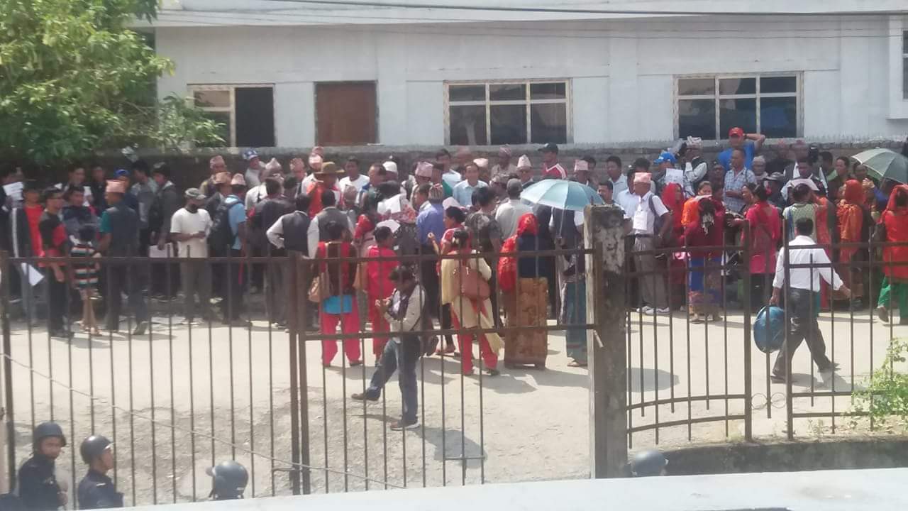 Protesters picket District Administration Office, Lamjung on Friday March 23, 2018. Photo: Ramji Rana