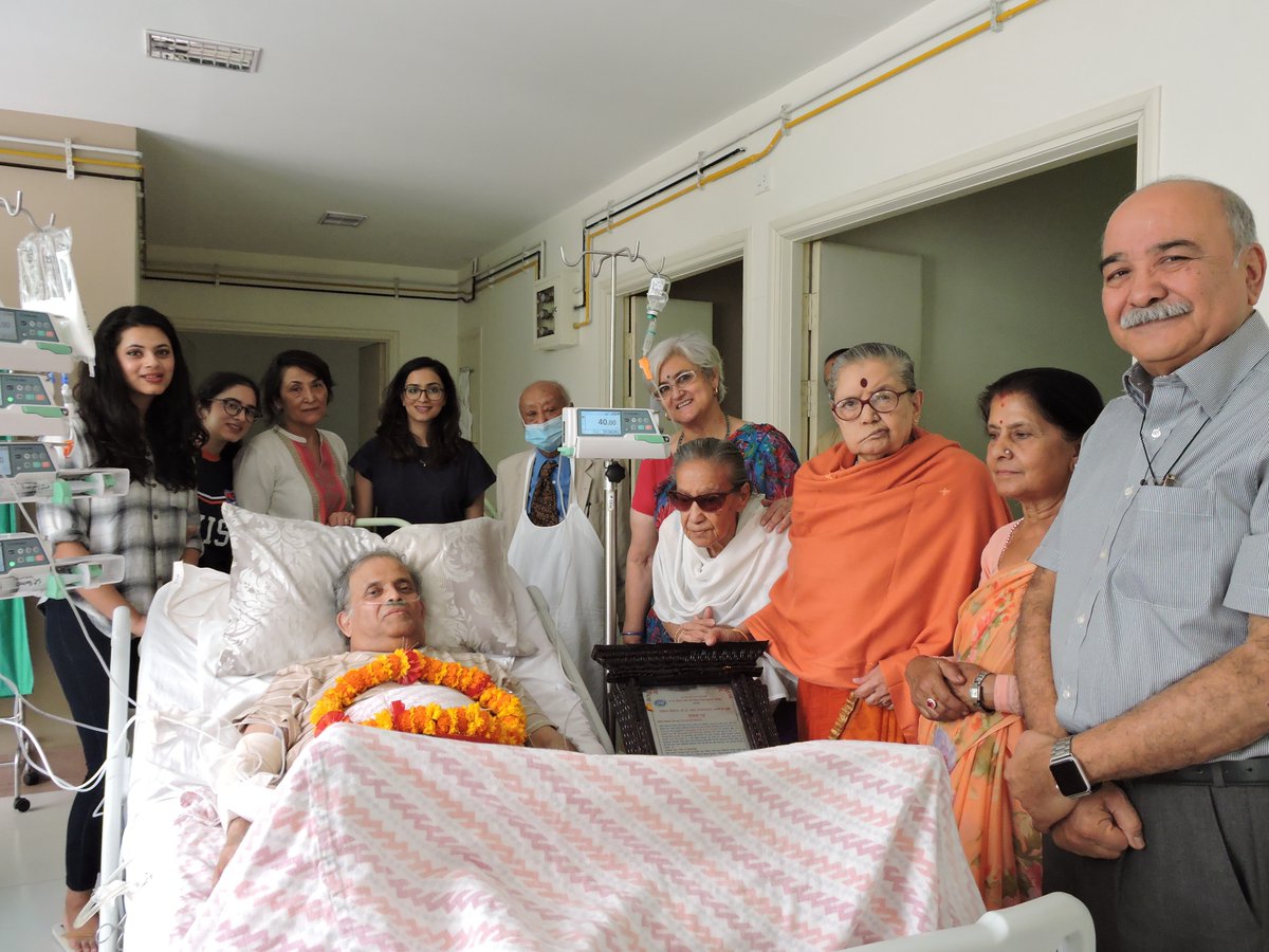 Senior neurosurgeon Dr Upendra Devkota received Dr Balaram Joshi Gyan Bigyan Puraskar on Wednesday. Photo: Rupa Joshi/Twitter
