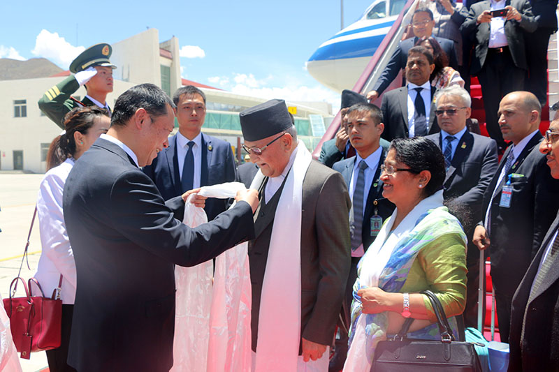 Vice-Minister of the Government of Tibet, Liu Jiang welcoming the Nepali delegation led by Prime Minister KP Sharma Oli at Lhasa, the capital of Tibet Autonomous Region of China, on Friday, June 22, 2018. Photo: RSS