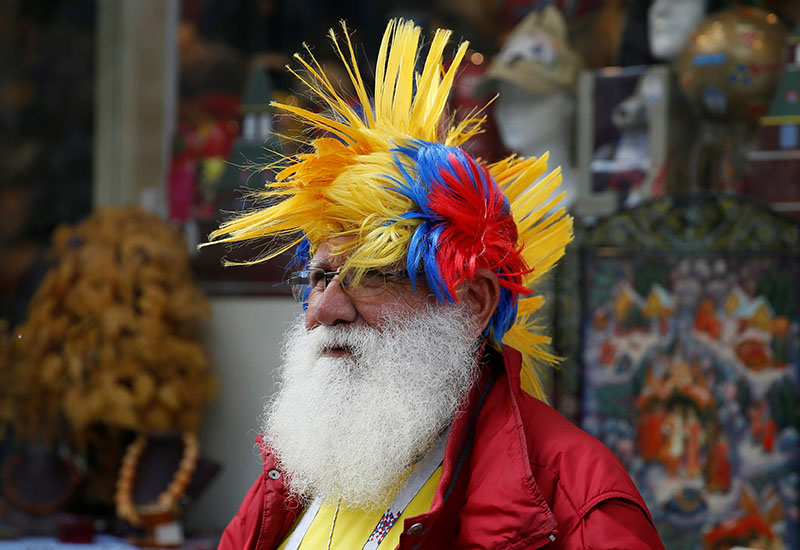 Supporters of the Columbian national football team is seen on the eve of the 2018 FIFA World Cup, in central Moscow, Russia, on June 14, 2018. Photo: Reuters