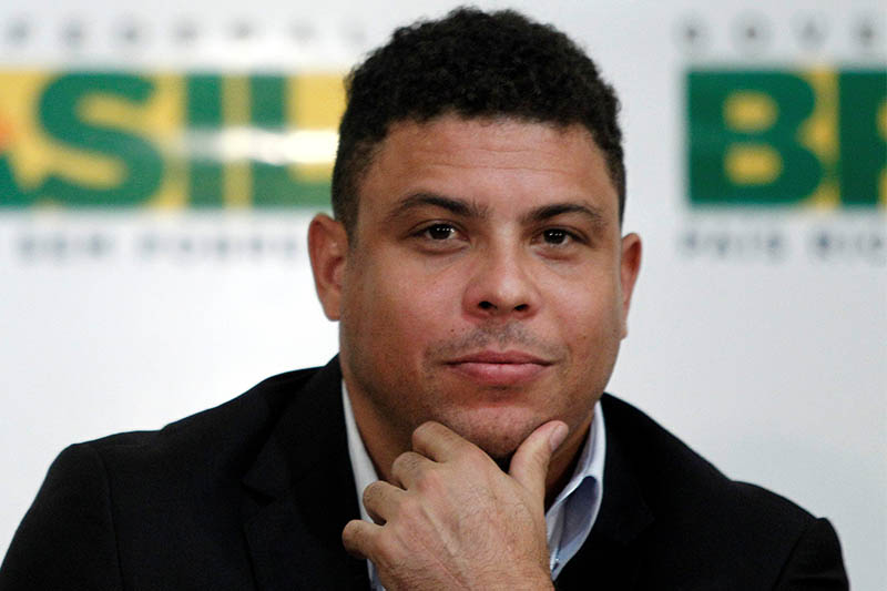 FILE PHOTO: Former Brazilian striker and administrative member of the World Cup's local organizing committee. Photo: Reuters