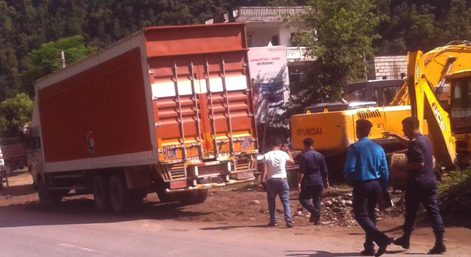 The container truck used to illegally haul black pepper. Photo: Keshav Adhikari/THT