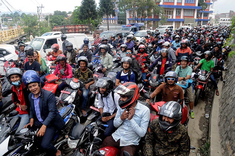 Motorists queuing outside a fuel station as Kathmandu valley reels under shortage of petroleum products due to transportersu2019 strike, on Friday, September 22, 21018. Photo: Balkrishna Thapa Chhetri/THT