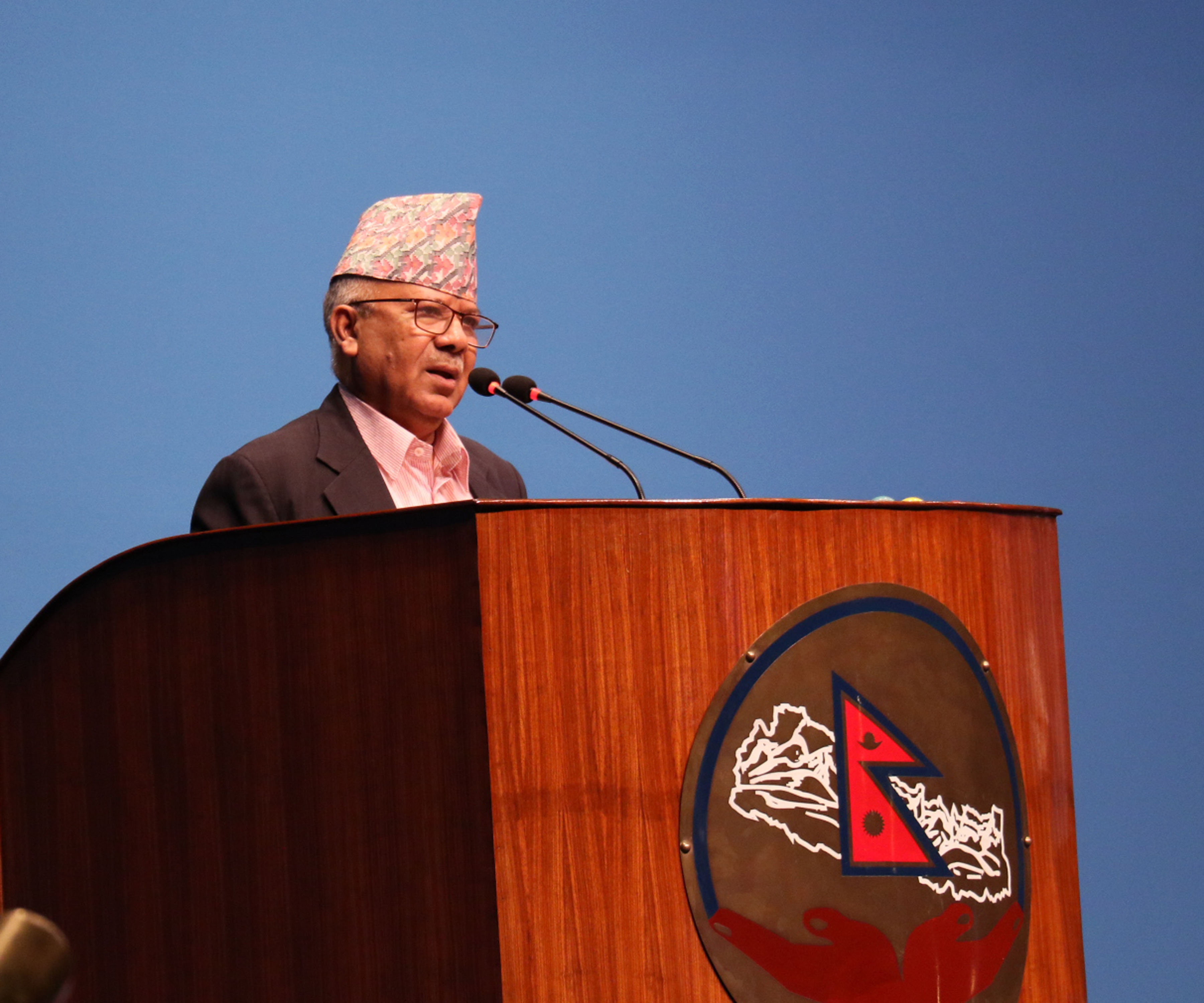 Nepal Communist Party (NCP) Senior leader Madhav Kumar Nepal addresses the House of Representatives on Thursday, September 27, 2018. Photo: RSS
