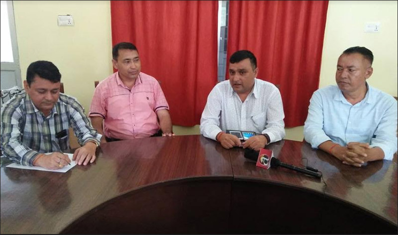 A high-level probe committee, formed by government under the leadership of Joint Secretary at the Ministry of Home Affairs Hari Mainali to investigate the rape and murder of 13-year-old Nirmala Panta, makes public the investigation progression at a press meet organised in Bhimdatta Municipality, Kanchanpur district, on Friday, September 7, 2018. The committee accused the police of negligence. Photo: Tekendra Deuba