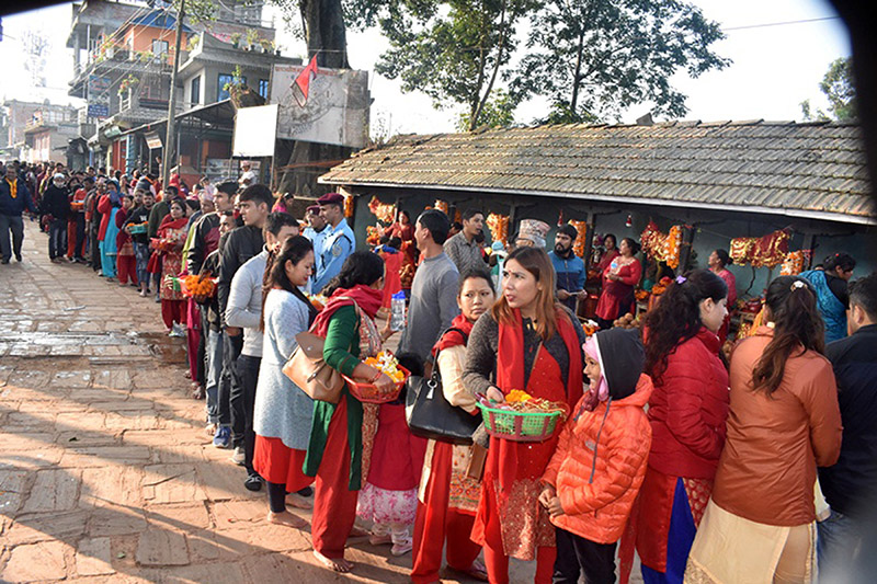 Devotees standing in a queue waiting their turn to worship at Palanchok Bhagawati temple, in Kavrepalanchok, on Wednesday, October 17, 2018. Photo: RSS