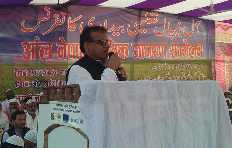 Province 2 Chief Minister Lalbabu Raut Gaddhi addressing a programme, in Rautahat, on Thursday, October 25, 2018. Photo: THT