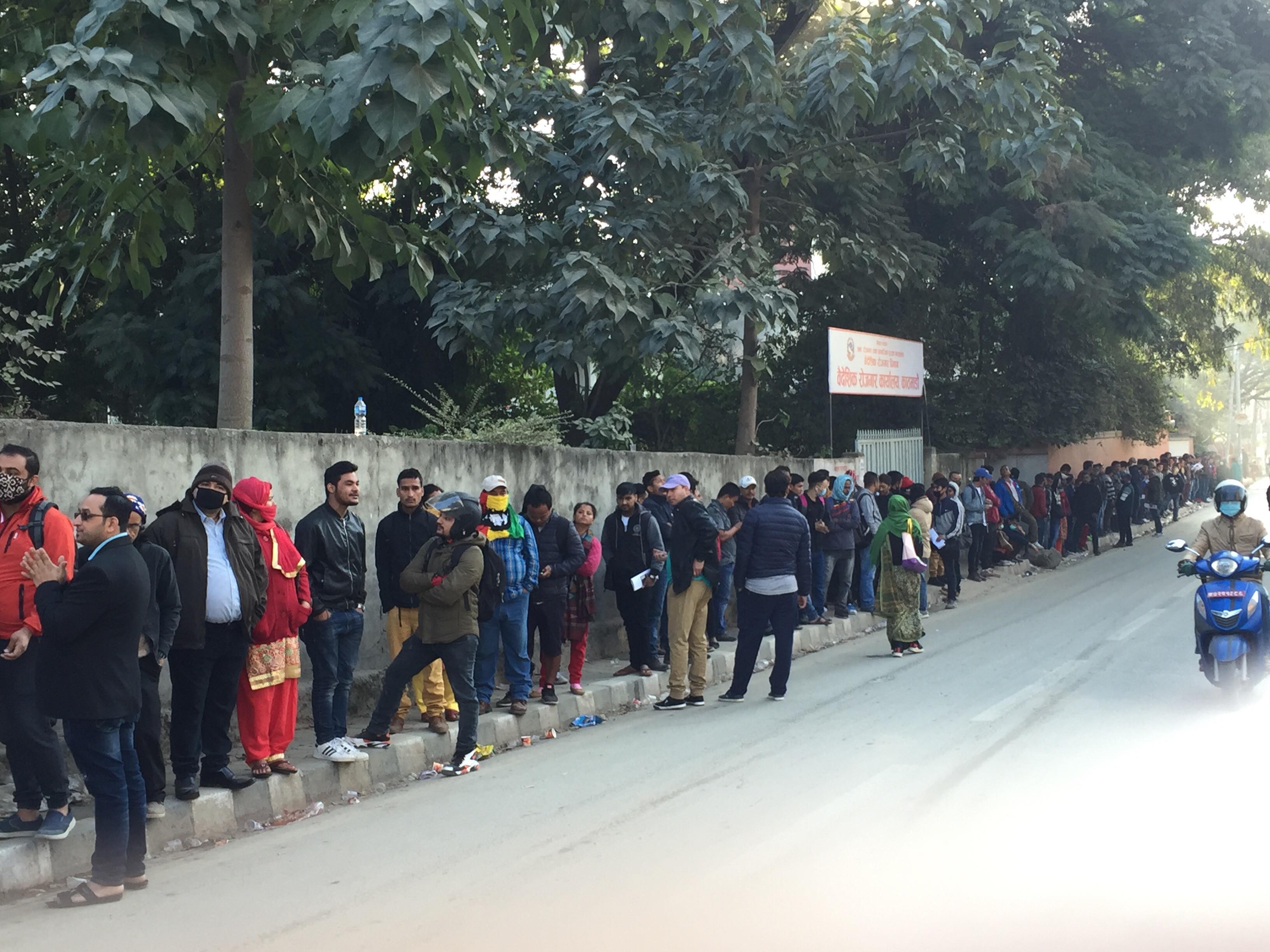 Service seekers queue to renew their work permits at Department of Foreign Employment in Thahachal, Kathmandu, on Thursday, November 1, 2018. Photo: Prahlad Rijal/THT