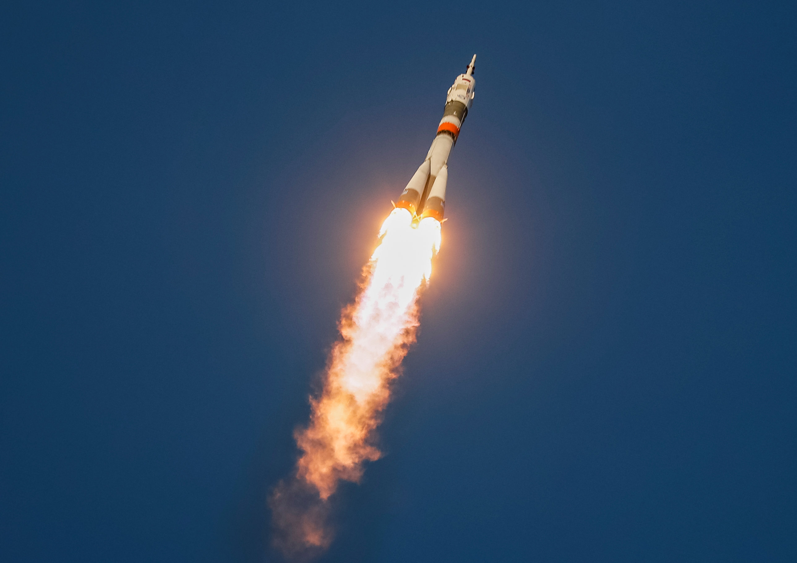 The Soyuz MS-11 spacecraft carrying the crew formed of David Saint-Jacques of Canada, Oleg Kononenko of Russia and Anne McClain of the US blasts off to the International Space Station (ISS) from the launchpad at the Baikonur Cosmodrome, Kazakhstan, on December 3, 2018. Photo: REUTERS