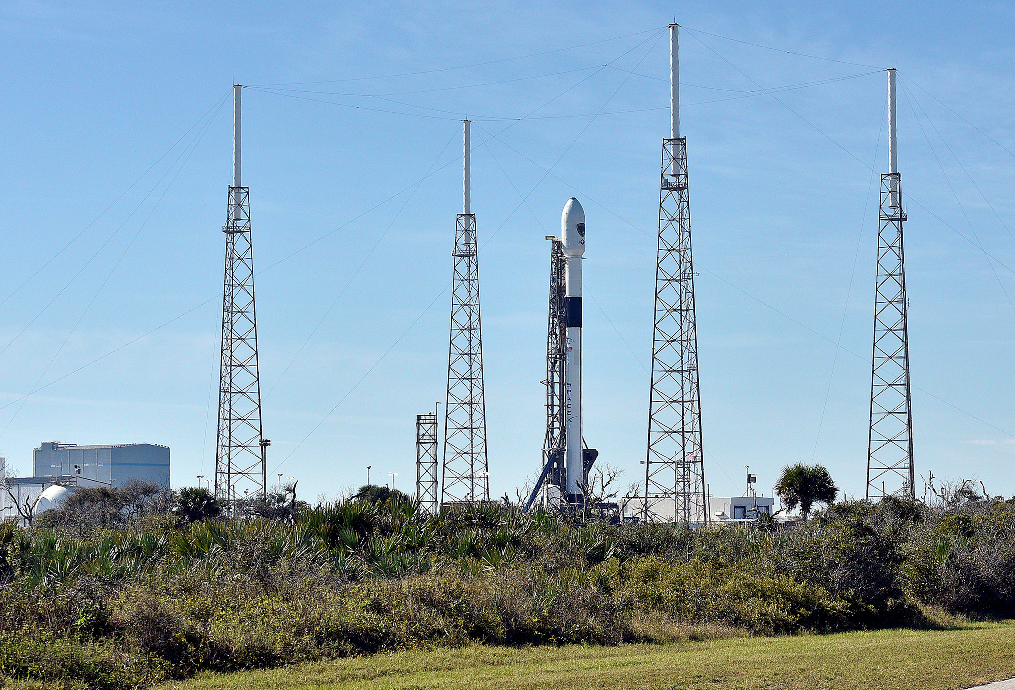 FILE PHOTO: The SpaceX Falcon 9 rocket, scheduled to launch a U.S. Air Force navigation satellite, sits on Launch Complex 40 after the launch was postponed after an abort procedure was triggered by the onboard flight computer, at Cape Canaveral, Florida, U.S., December 18, 2018. REUTERS