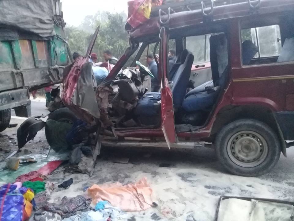 The jeep that crashed into a parked truck at Tribhuvan Highway on Saturday, december 08, 2018. Photo: Puspa Khatiwada/ THT