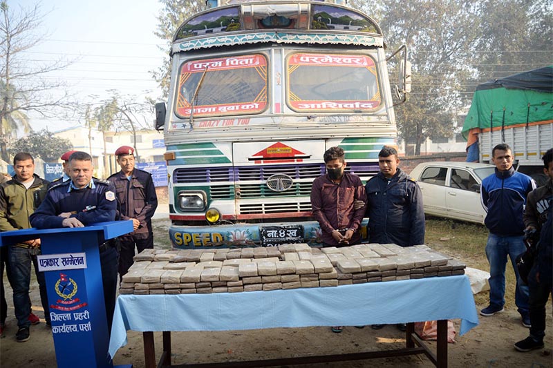 Parsa District Police Office making public the illegal drug hashish confiscated from a truck at Belwar along Parwanipur-Milanchok road section, with its driver, in Parsa, on Monday, December 31, 2018. Photo: RSS