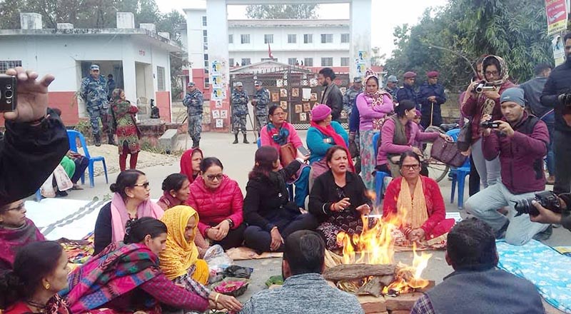 Agitators performing a havan at the sit-in site in the memory of 13-year-old Nirmala Panta, who was raped and murdered four months ago, to mark her birthday, in Bhimdattanagar, Kanchanpur, on Wednesday, December 12, 2018. Photo: THT