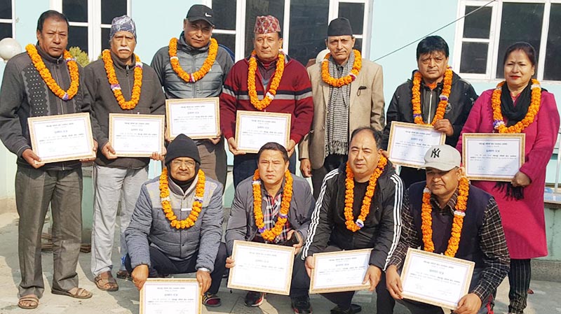 The members of Sorhakhutte Pahiko Area Consumers' Committee pose for photograph in Naya Bazar, Kathmandu Metropolitan City-16, on Saturday, December 8, 2018. Photo courtesy: Saunak Upreti