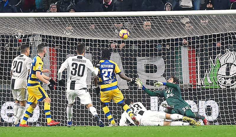 Parma's Gervinho scores their third goal during the Serie A match between Juventus and Parma, at Allianz Stadium, in Turin, Italy, on February 2, 2019. Photo: Reuters