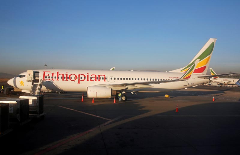 Workers service an Ethiopian Airlines Boeing 737-800 plane at the Bole International Airport in Ethiopia's capital Addis Ababa, January 26, 2017. Photo: Reuters