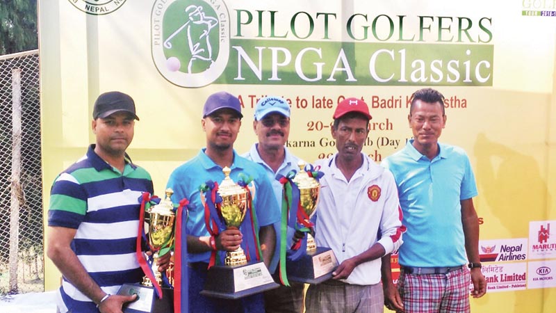 (From left) Lt Col Jhalendra Bhattarai, Rishab Acharya, Capt Rabindra Purush Dhakal, Hari Thapa and Jayaram Shrestha pose for a group photograph after the Pilot Golfers NPGA Classic Pro-Am in Kathmandu on Saturday.Photo:THT