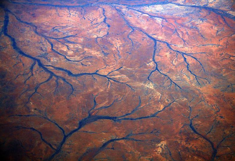 A general view of dried-up rivers in the Pilbara region of Western Australia. The Pilbara region, which is the size of Spain, has the world's largest known deposits of iron ore and supplies nearly 45 percent of global trade in the mineral. Image taken December 2013. Photo: Reuters