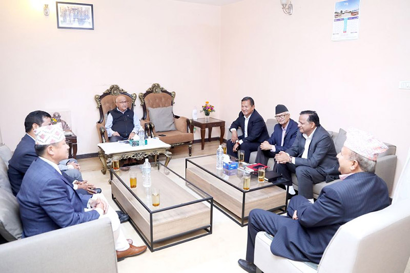 Prime Minister KP Sharma Oli meets the Chief Ministers of all seven provinces at his official residence in Baluwatar, Kathmandu, on Thursday, April 4, 2019. Photo: Prime Minister's Office