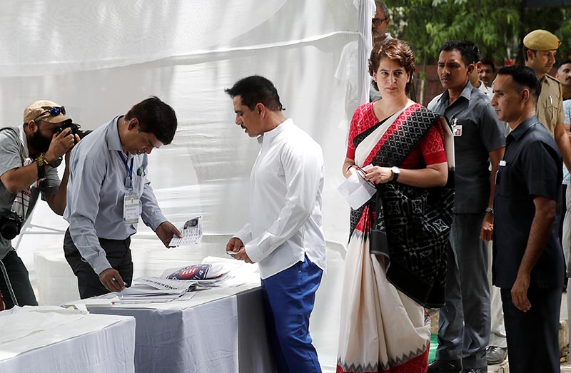Priyanka Gandhi Vadra, leader of India's main opposition Congress party and sister of party's president Rahul Gandhi, arrives to cast her vote at a polling station in New Delhi, India, May 12, 2019. Photo: Reuters