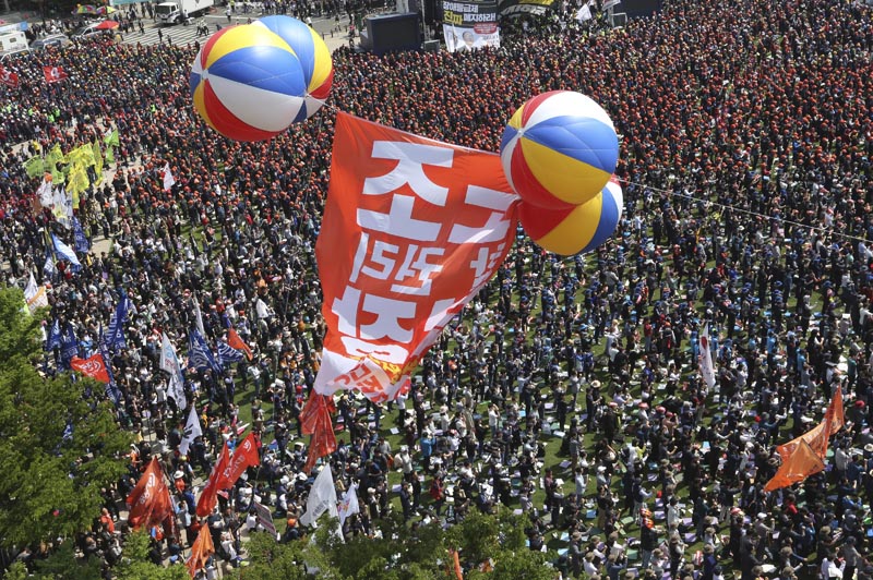 Members of the Korean Confederation of Trade Unions stage a May Day rally in Seoul, South Korea, Wednesday, May 1, 2019. Photo: AP