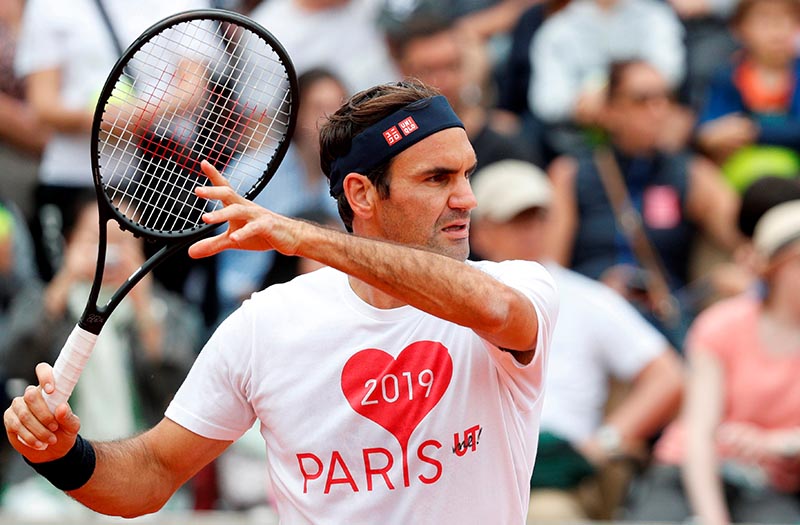 Switzerland's Roger Federer attends a training session on the eve of the start of the tournament during the French Open, at Roland Garros, in Paris, France, on May 25, 2019. Photo: Reuters