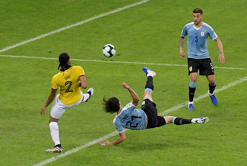 Uruguay's Edinson Cavani scores their second goal during the Copa America Brazil 2019 Group C match between Uruguay and Ecuador, at Mineirao Stadium, in Belo Horizonte, Brazil, on June 16, 2019. Photo: Reuters
