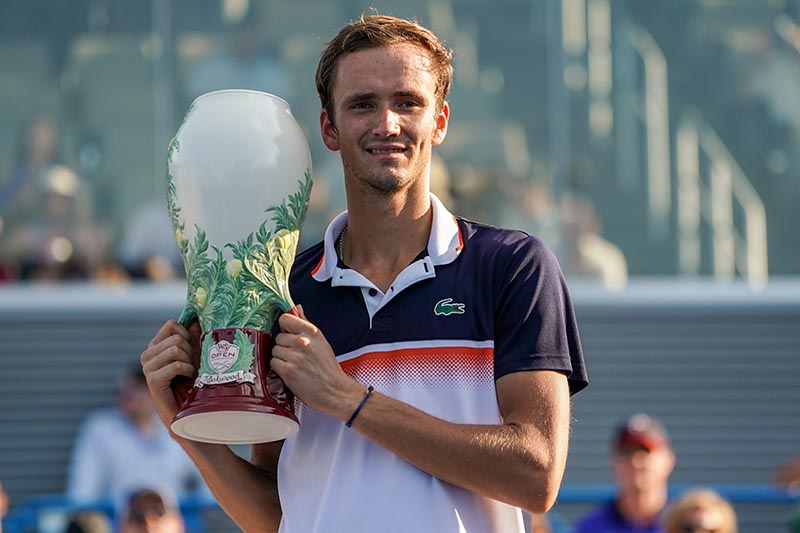 Daniil Medvedev (RUS) poses for a photo with the Rookwood Cup after defeating David Goffin (BEL) during the finals of the Western and Southern Open tennis tournament at Lindner Family Tennis Center, in Mason, OH, USA, on Aug 17, 2019. Photo: Aaron Doster-USA TODAY Sports via Reuters