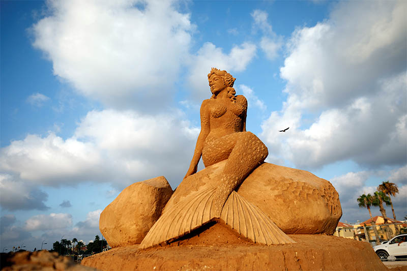 A sand sculpture by Ilya Filimontsev of Russia is seen during preparations before the opening of the International Sand Sculpture Festival in Ashkelon, Israel August 15, 2019. Photo: Reuters