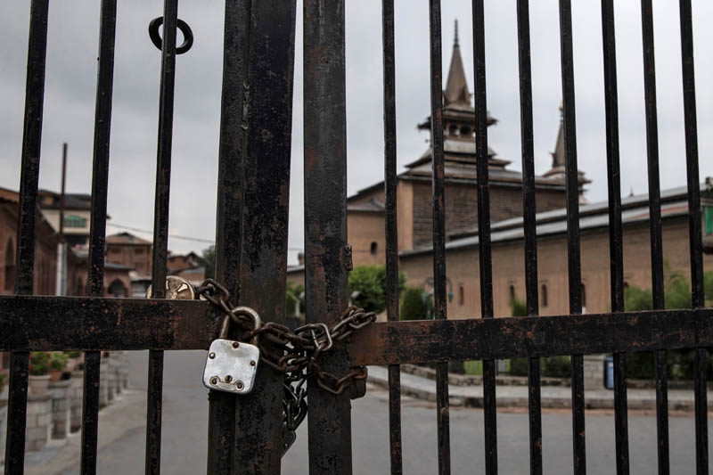 Jamia Masjid is seen locked during restrictions ahead of Eid-al-Adha after scrapping of the special constitutional status for Kashmir by the government, in Srinagar, August 11, 2019. Photo: Reuters
