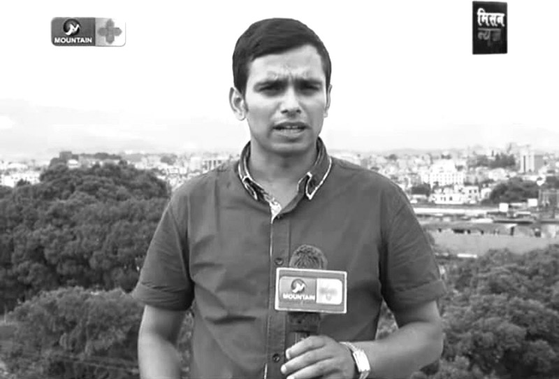 A screenshot of Journalist Shalikram Pudasaini reporting for Mountain Television. 
