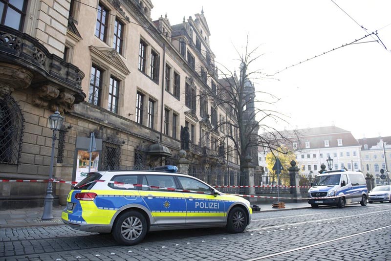 Police cars stand in front of the Residenzschloss, Residence Palace, building in Dresden Monday, November 25, 2019. Photo: AP