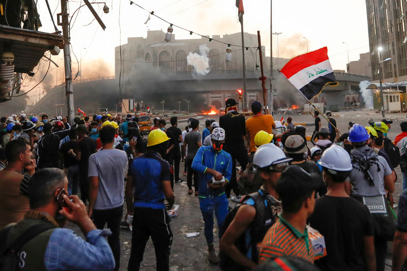 Demonstrators take part in ongoing anti-government protests in Baghdad, Iraq, November 4, 2019. Photo: Reuters