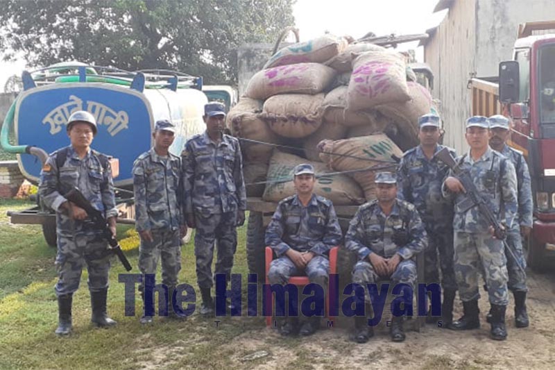 Police making public the customs evaded materials seized from the border of Simraungadh Municipality at Armed Police Force Battalion, Simraungadh, in Bara, on Monday, November 11, 2019. Photo: THT