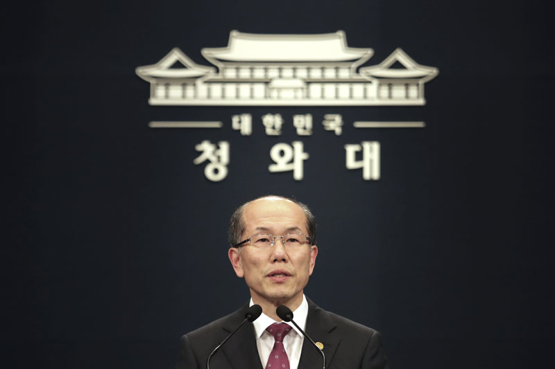 Kim You-geun, deputy director of South Korea's presidential national security office, speaks at the presidential Blue House in Seoul, South Korea, Friday, Nov 22, 2019. Photo: AP