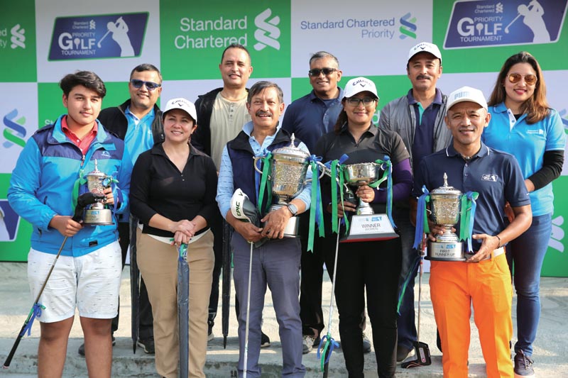 Winners of the Standard Chartered Bank Priority Golf Tournament pose for a group photo, at the Gokarna Golf Club in Kathmandu on Saturday, November 23, 2019. Photo: Gokarna Golf Club