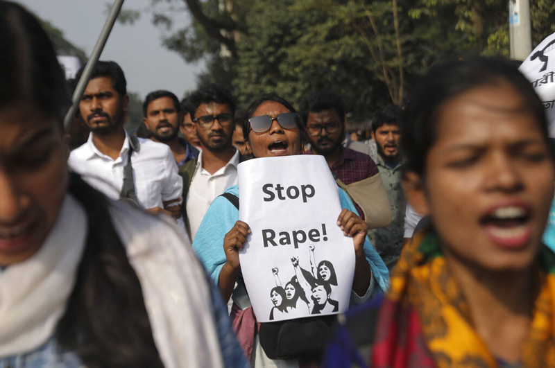 Dhaka University students shout slogans as the take part in a protest rally to demand punishment for the people involved in the rape of a female student of Dhaka University in Dhaka, Bangladesh, Monday, January 6, 2020. Photo: AP