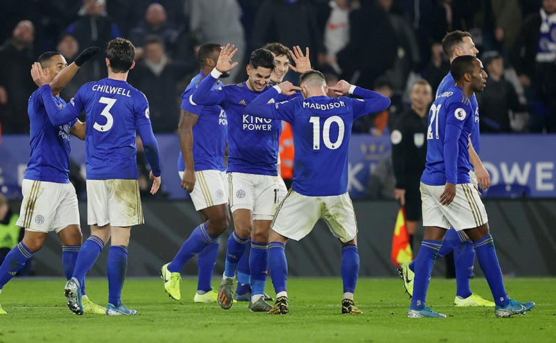 Leicester City's Ayoze Perez celebrates scoring their fourth goal with teammates during the Premier League match between Leicester City and West Ham United, at King Power Stadium, in Leicester, Britain, on January 22, 2020. Photo: Reuters