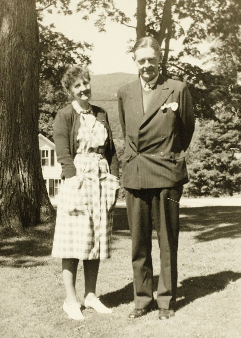Emily Hale and TS Eliot pose in a 1946 family photo in Dorset, Vermont. Photo: Princeton University Library via AP/File