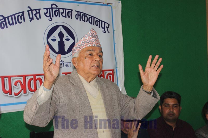 Senior Nepali Congress leader Ramchandra Paudel speaking at a press meeting organised by  Nepal Press Union, in Hetauda, Makawanpur, on Sunday, March 1, 2020. Photo: THT