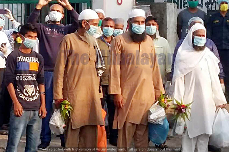 Four men leave the hospital after recovering from COVID-19 in Birgunj, on Sunday, April 26, 2020. Photo: Ram Sarraf/THt