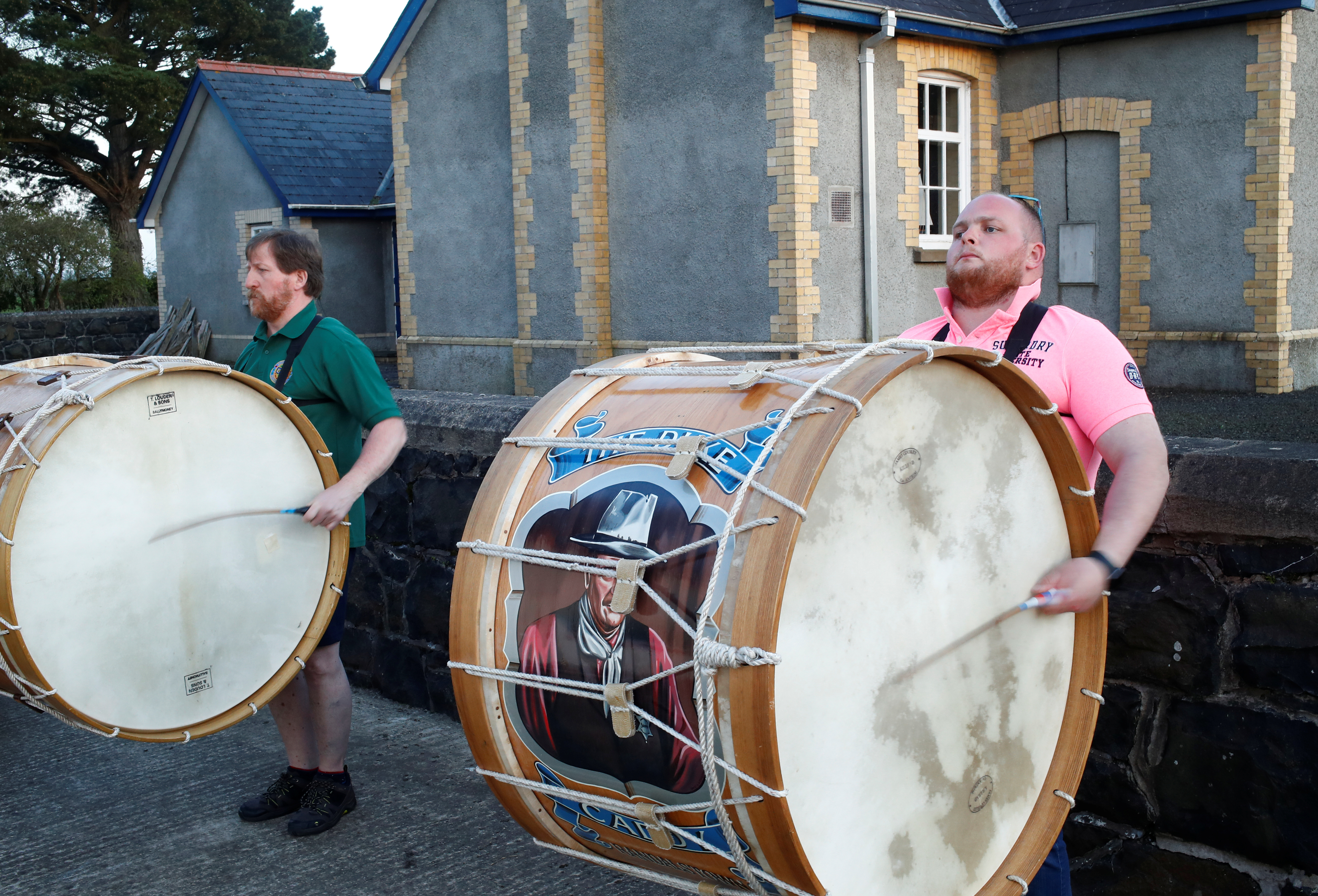 The Lambeg drums are sounded at Caddy Orange Hall during the Clap for our Carers campaign in support of the NHS, as the spread of the coronavirus disease (COVID-19) continues, Randalstown, Northern Ireland, April 16, 2020. Photo: Reuters