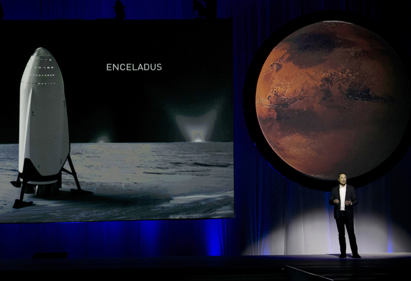 SpaceX founder Elon Musk speaks during the 67th International Astronautical Congress in Guadalajara, Mexico, Tuesday, Sept. 27, 2016. Photo: AP/File