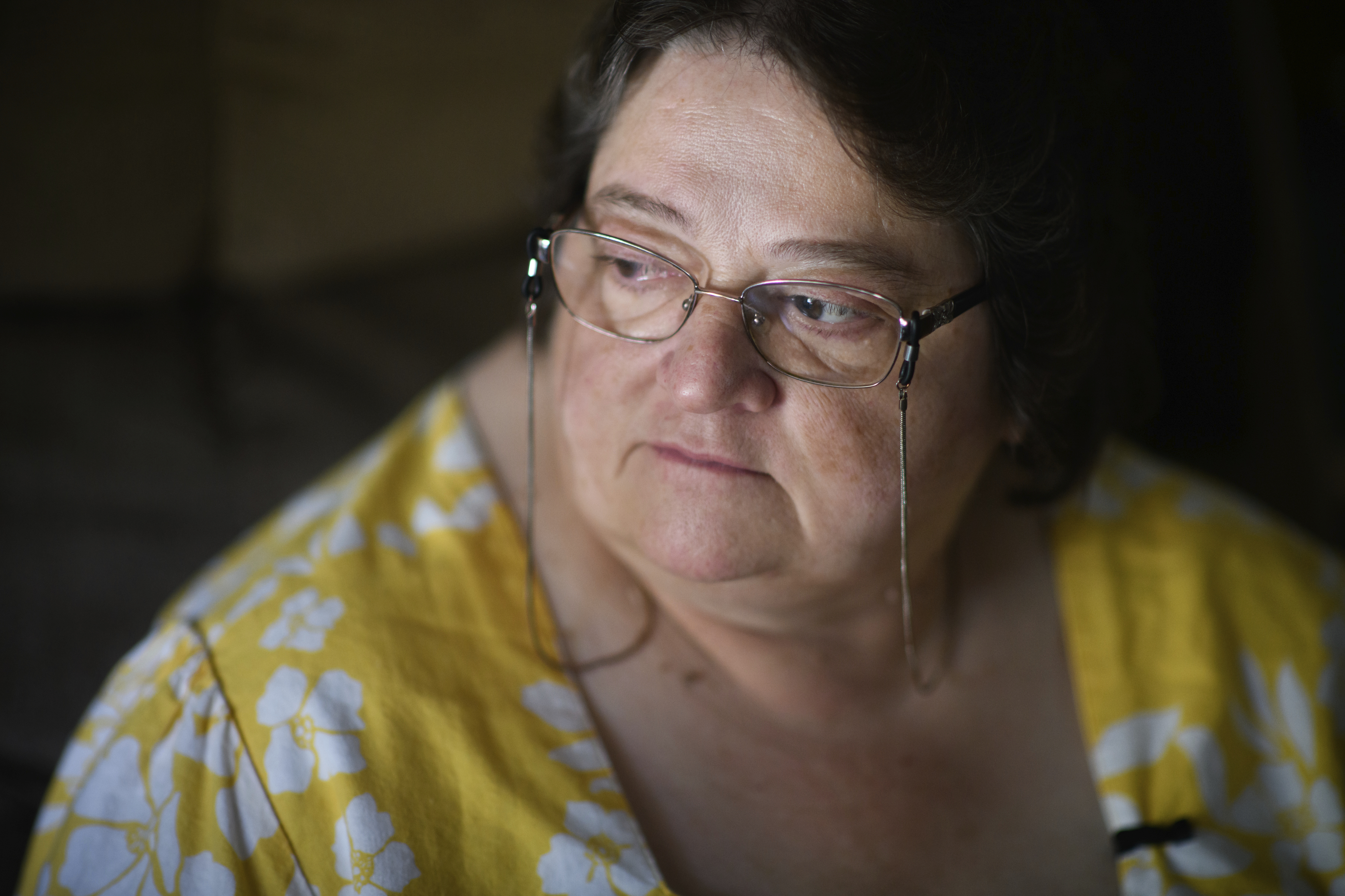 Doris Kelly, 57, sits in her home on Monday, June 29, 2020 in Ruffs Dale, Pa. Kelly was one of the first patients in a University of Pittsburgh Medical Center trial for COVID-19. u201cIt felt like someone was sitting on my chest and I couldnu2019t get any air,u201d Kelley said of the disease. Photo: AP