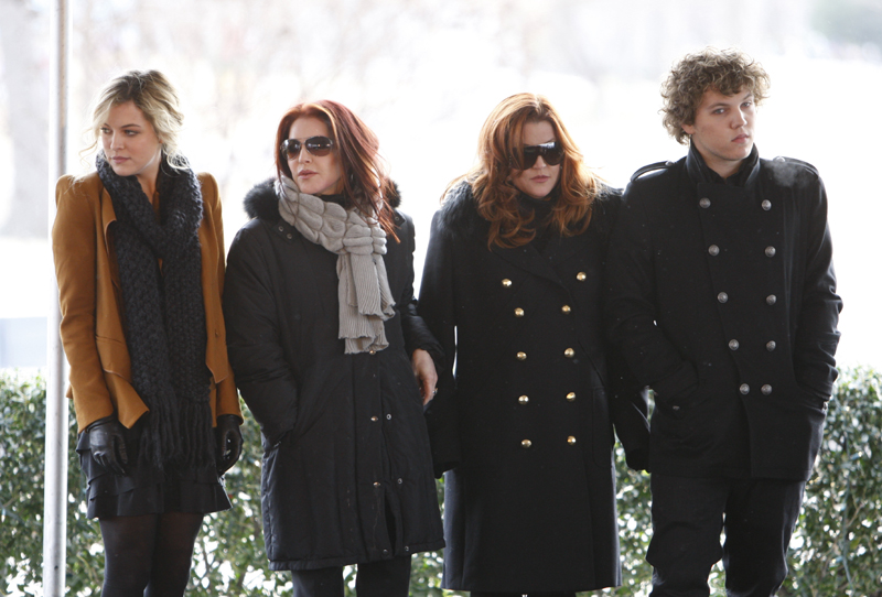 Priscilla Presley, second from left, her daughter, Lisa Marie Presley, second from right, and Lisa Marie's children, Riley Keough, left, and Benjamin Keough, right, take part in a ceremony in Memphis, Tenn., commemorating Elvis Presley's 75th birthday, Jan. 8, 2010. Keough has died.Lisa Marie Presleyu0092s representative Roger Widynowski said in a statement Sunday, July 12, 2020, to The Associated Press that she was u0093heartbrokenu0094 after learning about the death of her Keough. Photo: AP/File