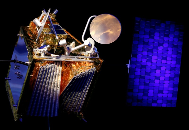 FILE PHOTO: A scale model of an Airbus OneWeb satellite and its solar panel are pictured as Airbus announces annual results in Blagnac, near Toulouse, France February 14, 2019. Photo; Reuters