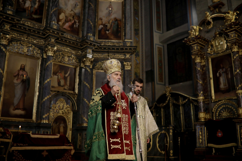 FILE PHOTO: Serbian Patriarch Irinej conducts the Orthodox Easter service in the Saborna church in central Belgrade Serbia, April 8, 2018. Photo: Reuters