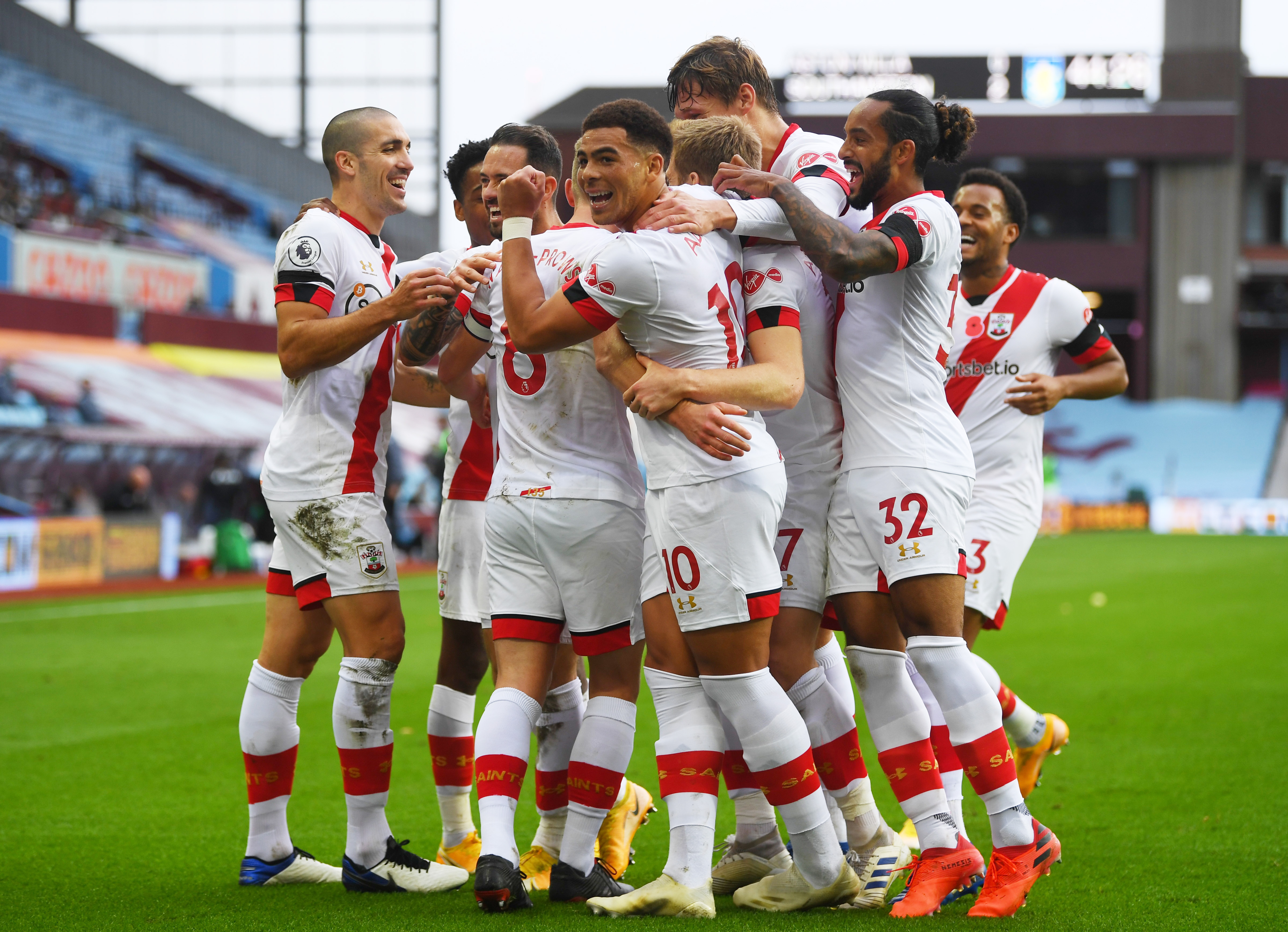 Southampton's James Ward-Prowse celebrates scoring their third goal with teammates. Photo: Reuters